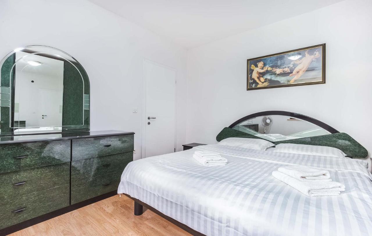Apartmani Rino, Пореч Экстерьер фото